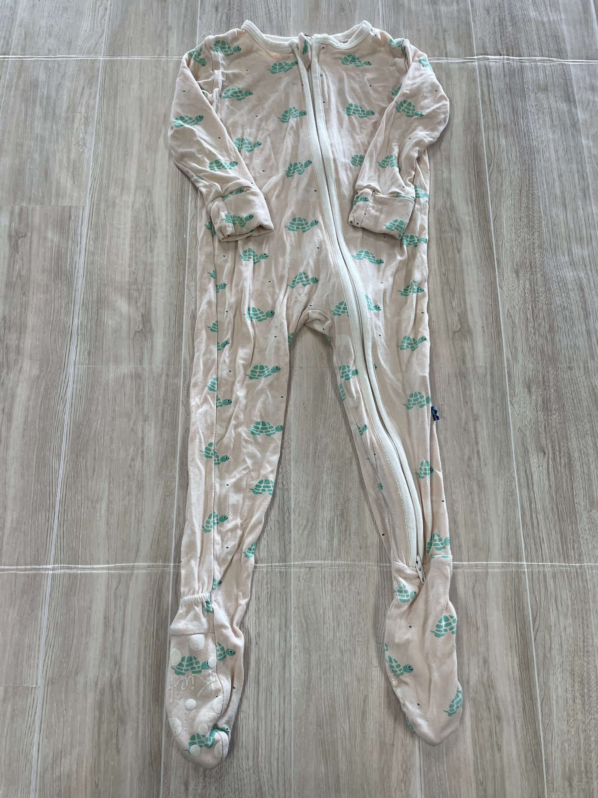 9-12m Kickee Cream Turtle Pajama