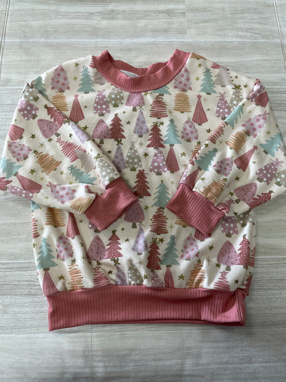 4/5 Cream Holiday Treees Long Sleeve