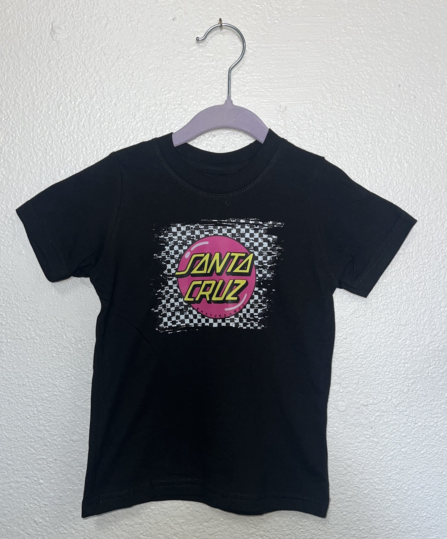 QK 2T Santa Cruz Graphic Tee