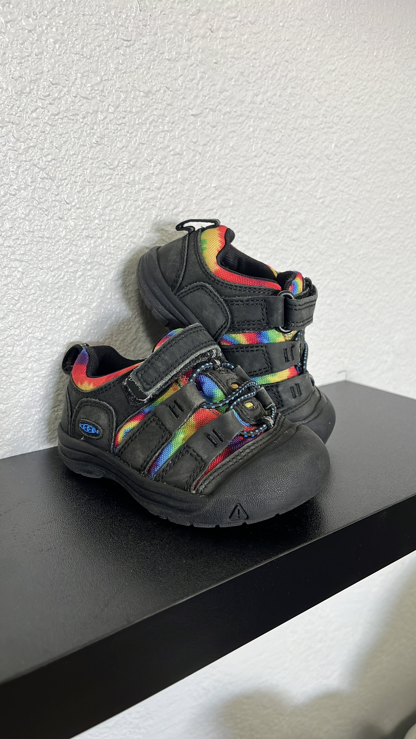 7c Keen Multi Tye-Dye Shoes